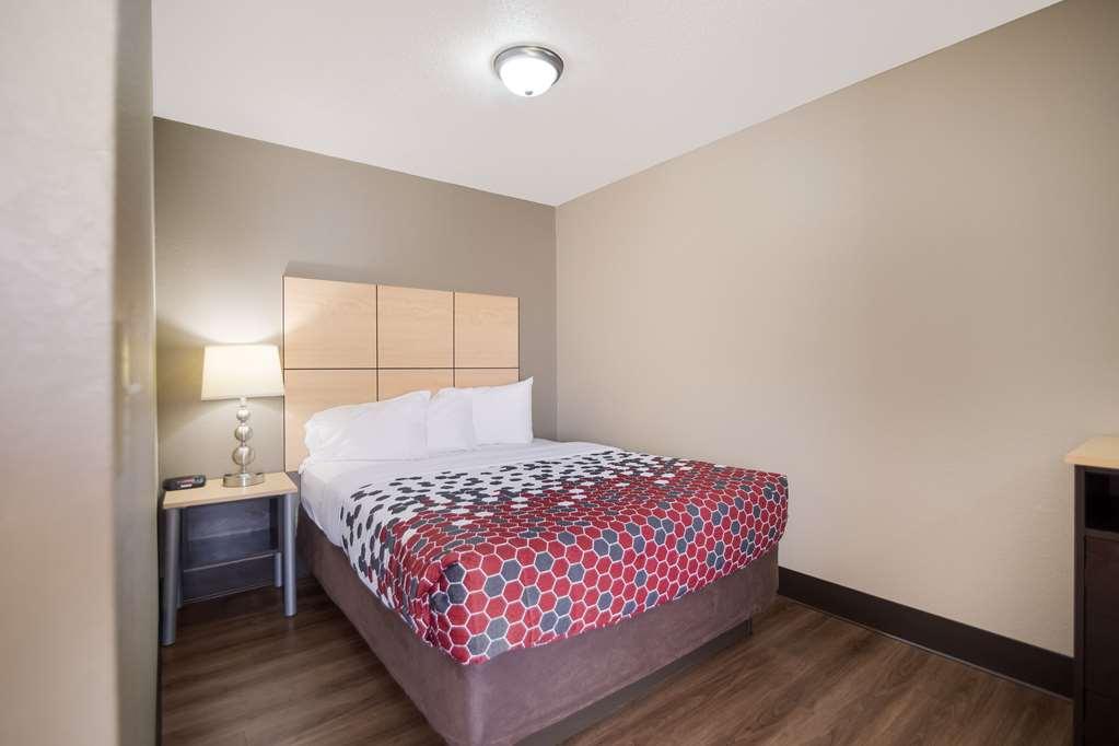Econo Lodge Grand Forks Habitación foto