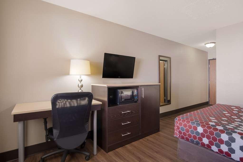 Econo Lodge Grand Forks Habitación foto